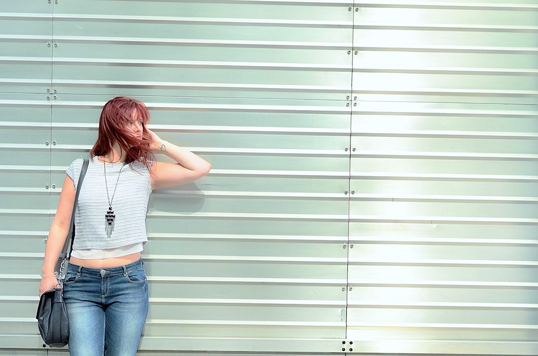 Outfitpost_Fair Fashion_bauchfrei_Jeans kombinieren_bauchfreies Shirt_Hessnatur_slow fashion_Slow Fashion Blogger_Fair Fashion Blogger_Annanikabu_Fashionblog (8)