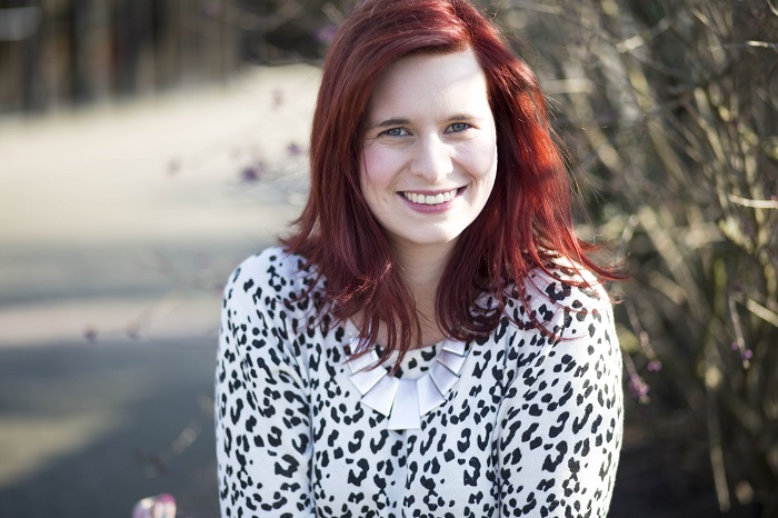 Maxirock_Outfit mit Maxirock_Maxirock kombinieren_Leopulli__Leoparden Pullover_Leo Pulli_Statementkette_Primark_Bleibtreu_Annanikabu_Portrait_Photography_Laura Mitulla_1